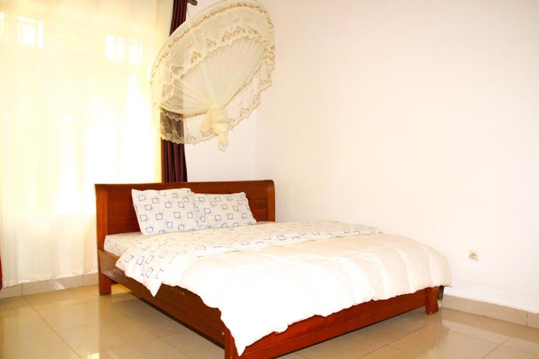 Autop Bg Guest House Кигали Экстерьер фото
